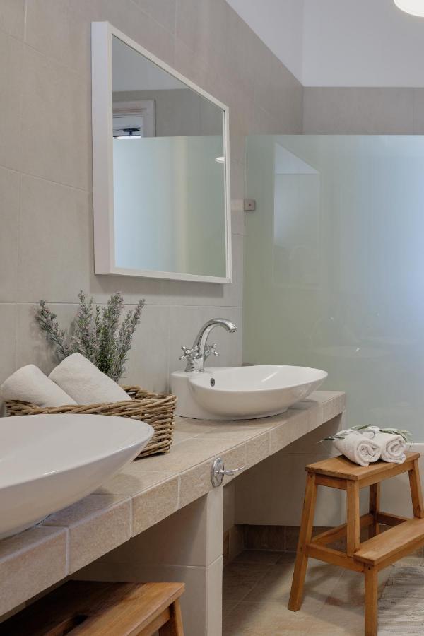 Little Bird Lesvos Aparthotel Πέτρα Εξωτερικό φωτογραφία